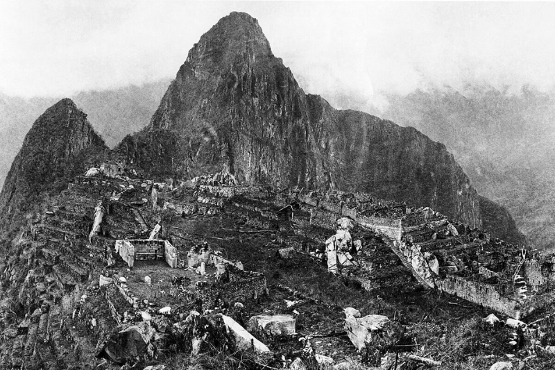 why was machu picchu abandoned