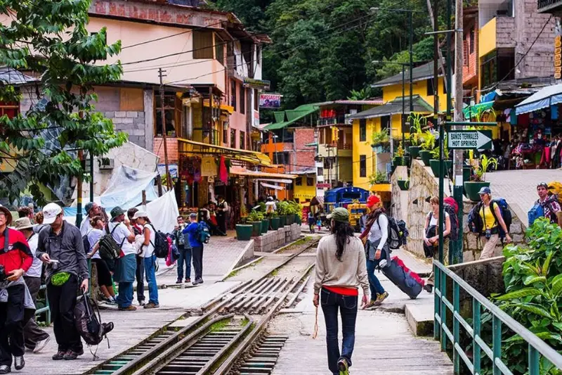 aguas calientes hot spring