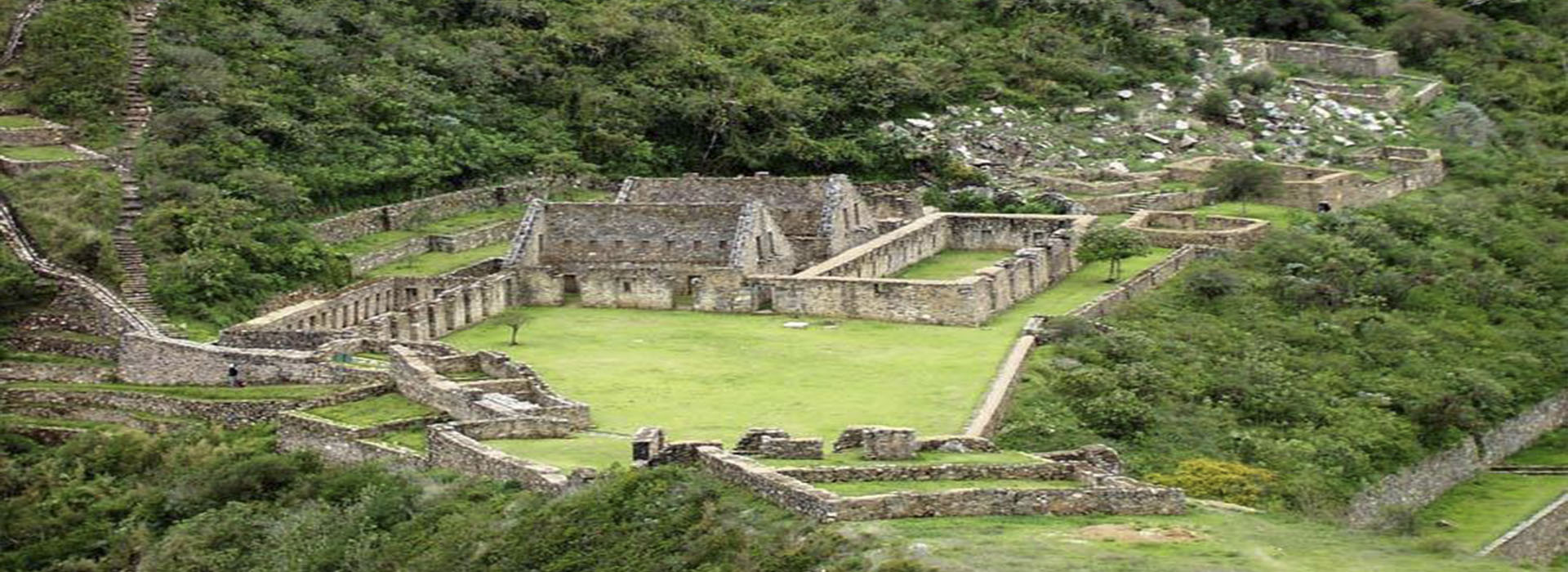 Choquequirao Trek to Machu Picchu